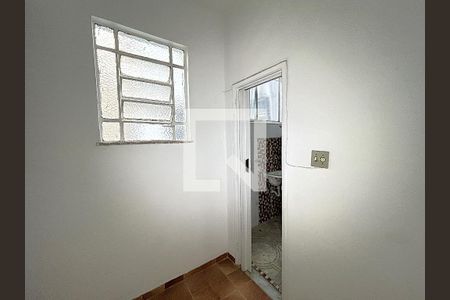 Apartamento à venda com 73m², 2 quartos e 1 vagaQuarto de Serviço
