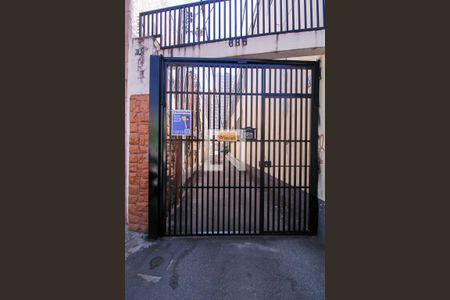 Casa à venda com 8m², 1 quarto e sem vagaEntrada