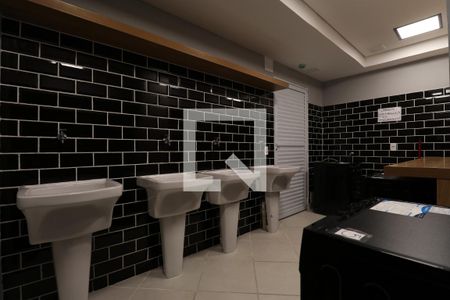 Apartamento para alugar com 30m², 2 quartos e sem vagaLavanderia