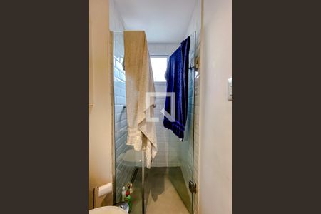 Apartamento à venda com 63m², 2 quartos e 2 vagasBanheiro da Suíte