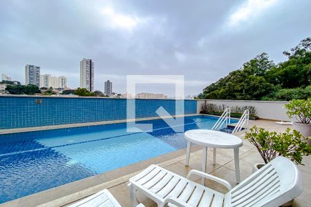 Apartamento à venda com 63m², 2 quartos e 2 vagasÁrea comum - Piscina
