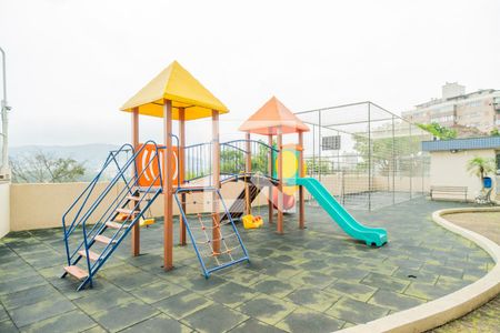 Apartamento à venda com 90m², 3 quartos e 2 vagasÁrea comum - Playground