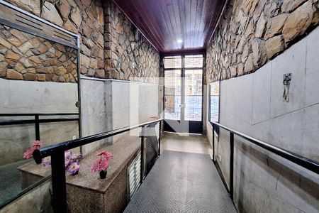 Apartamento à venda com 34m², 1 quarto e sem vagaFachada e portaria