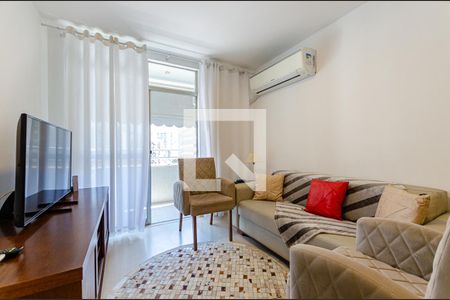 Sala de apartamento para alugar com 2 quartos, 75m² em Icaraí, Niterói