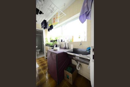 Apartamento para alugar com 110m², 3 quartos e 1 vagaÁrea de Serviço