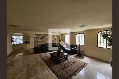 Apartamento para alugar com 110m², 3 quartos e 1 vaga Apartamento para alugar com 110m², 3 quartos e 1 vagaHall de Entrada