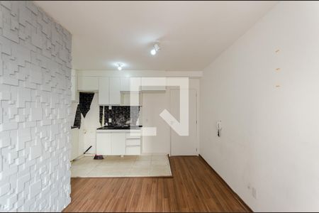 Sala de apartamento para alugar com 2 quartos, 42m² em Brasilândia, São Paulo