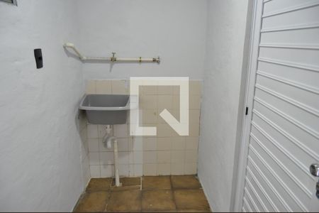 Casa para alugar com 48m², 1 quarto e sem vagaÁrea de Serviço