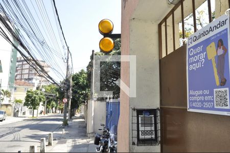 Fachada de casa para alugar com 1 quarto, 48m² em Cachambi, Rio de Janeiro