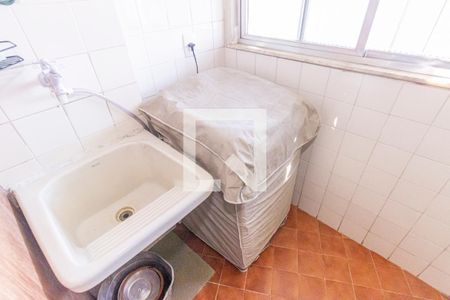 Apartamento à venda com 72m², 2 quartos e 1 vagaCozinha e Área de Serviço