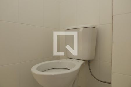Lavabo de kitnet/studio para alugar com 1 quarto, 27m² em Jardim Helena, São Paulo