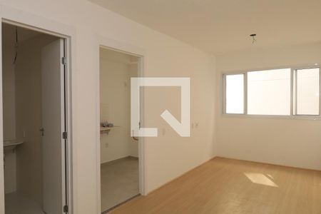 Sala de kitnet/studio para alugar com 1 quarto, 27m² em Jardim Helena, São Paulo