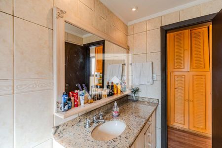 Casa de condomínio para alugar com 400m², 5 quartos e 2 vagasBanheiro 