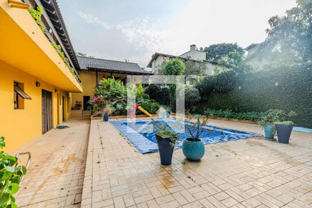 Casa de condomínio para alugar com 400m², 5 quartos e 2 vagasÁrea externa