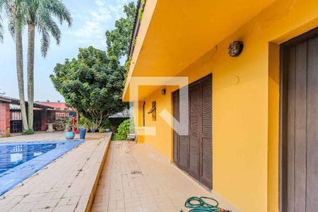 Casa de condomínio para alugar com 400m², 5 quartos e 2 vagasÁrea externa