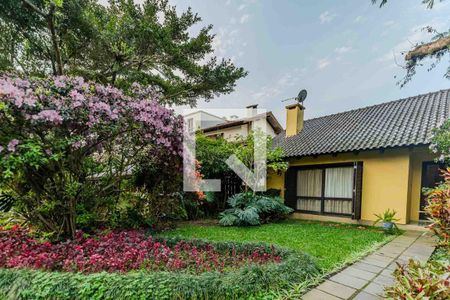 Casa de condomínio para alugar com 400m², 5 quartos e 2 vagasFachada