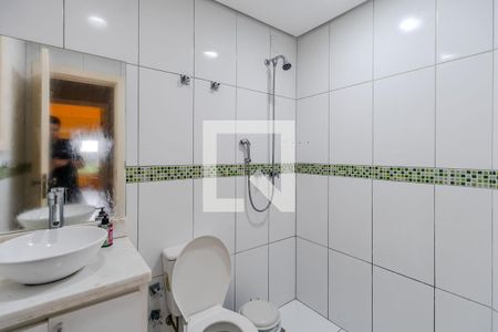 Casa de condomínio para alugar com 400m², 5 quartos e 2 vagasBanheiro do Quarto 4