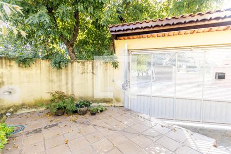 Casa à venda com 169m², 3 quartos e 2 vagasQuintal