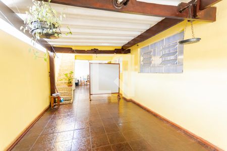 Casa à venda com 169m², 3 quartos e 2 vagasGaragem