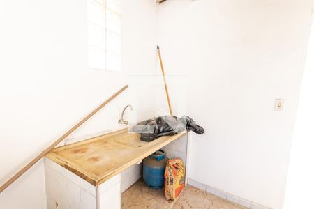 Casa à venda com 169m², 3 quartos e 2 vagasDepósito