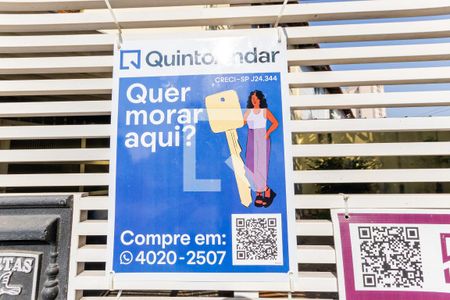 Casa à venda com 169m², 3 quartos e 2 vagasPlaquinha