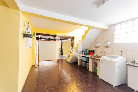 Casa à venda com 169m², 3 quartos e 2 vagasÁrea de Serviço