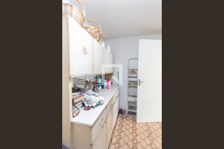 Casa à venda com 169m², 3 quartos e 2 vagasQuarto de Área de Serviço