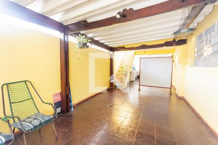 Casa à venda com 169m², 3 quartos e 2 vagasGaragem