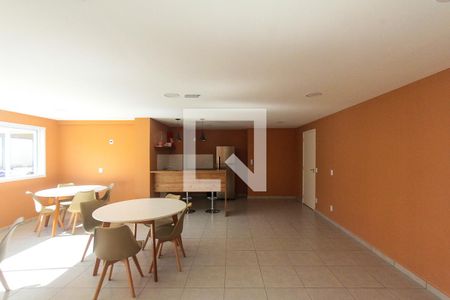 Apartamento para alugar com 47m², 2 quartos e sem vagaÁrea comum - Salão de festas