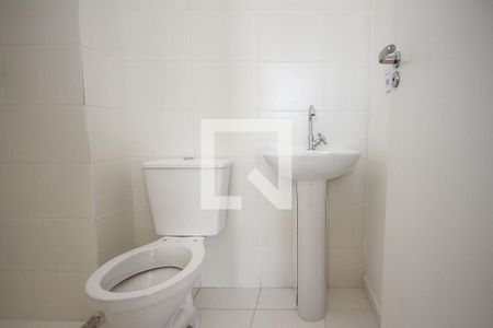Apartamento para alugar com 47m², 2 quartos e sem vagaBanheiro