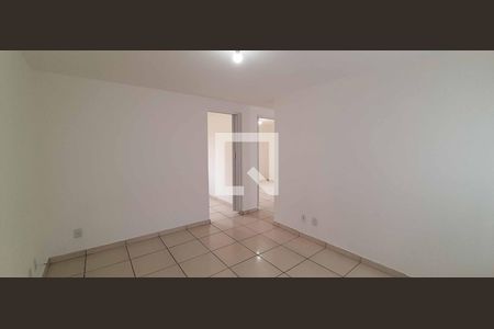 Sala de apartamento para alugar com 2 quartos, 51m² em Santa Maria, Osasco