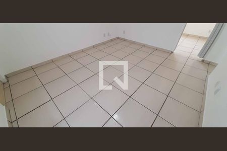 Sala de apartamento para alugar com 2 quartos, 51m² em Santa Maria, Osasco
