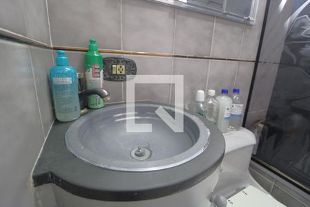 Pia banheiro da suíte de apartamento à venda com 2 quartos, 55m² em Vila Constança, São Paulo