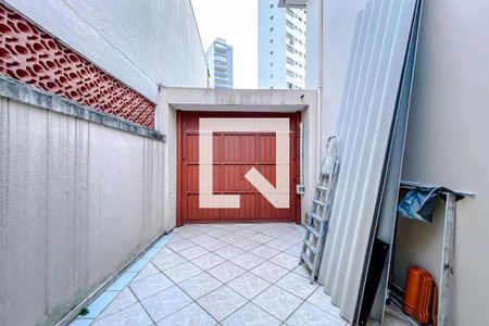 Casa para alugar com 270m², 3 quartos e 4 vagas Casa para alugar com 270m², 3 quartos e 4 vagasGaragem