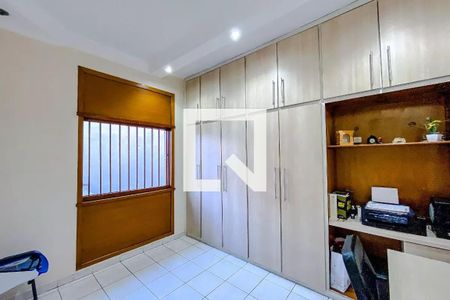 Casa para alugar com 270m², 3 quartos e 4 vagas Casa para alugar com 270m², 3 quartos e 4 vagasEscritório