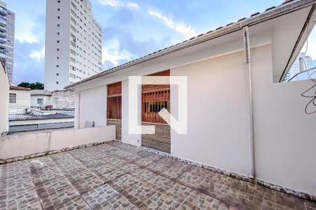 Casa para alugar com 270m², 3 quartos e 4 vagas Casa para alugar com 270m², 3 quartos e 4 vagasVaranda