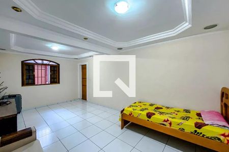 Casa para alugar com 270m², 3 quartos e 4 vagas Casa para alugar com 270m², 3 quartos e 4 vagasSuíte