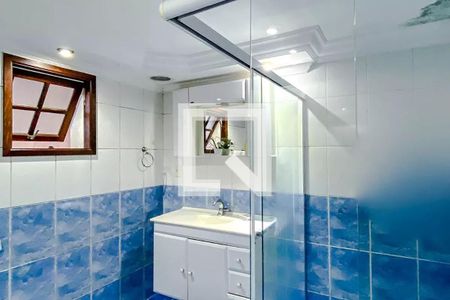 Casa para alugar com 270m², 3 quartos e 4 vagas Casa para alugar com 270m², 3 quartos e 4 vagasBanheiro Da Suíte