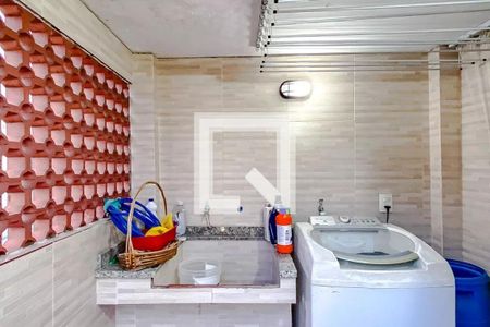 Casa para alugar com 270m², 3 quartos e 4 vagas Casa para alugar com 270m², 3 quartos e 4 vagasÁrea De Serviço