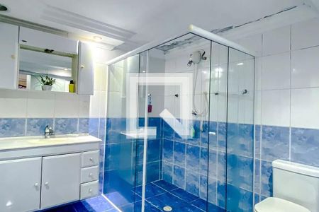 Casa para alugar com 270m², 3 quartos e 4 vagas Casa para alugar com 270m², 3 quartos e 4 vagasBanheiro Da Suíte