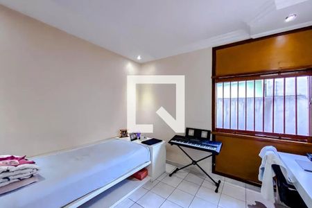 Casa para alugar com 270m², 3 quartos e 4 vagas Casa para alugar com 270m², 3 quartos e 4 vagasQuarto 2