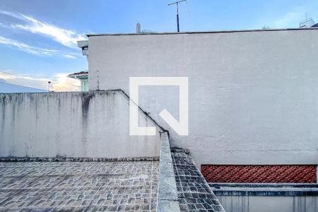 Casa para alugar com 270m², 3 quartos e 4 vagas Casa para alugar com 270m², 3 quartos e 4 vagasVista