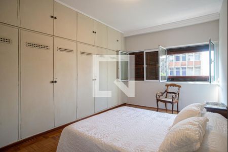Apartamento à venda com 242m², 3 quartos e 1 vagaSuíte