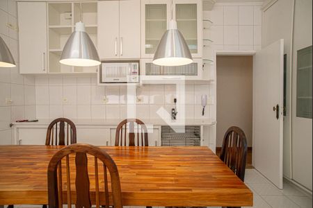 Apartamento à venda com 242m², 3 quartos e 1 vagaCozinha