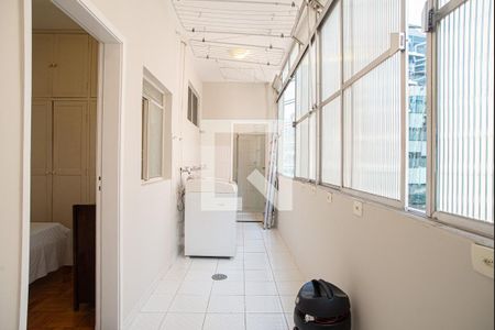 Apartamento à venda com 242m², 3 quartos e 1 vagaÁrea de Serviço