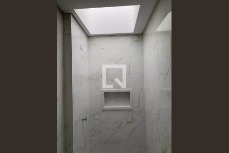 Casa à venda com 90m², 3 quartos e 2 vagas