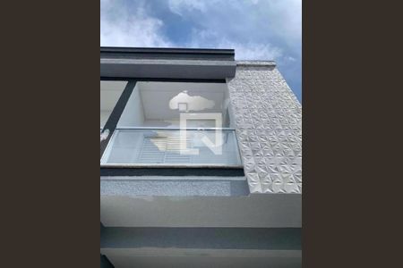 Casa à venda com 90m², 3 quartos e 2 vagas