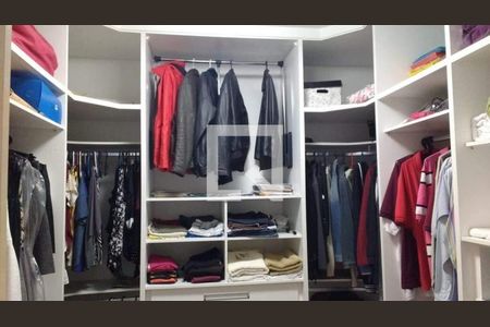 Casa à venda com 350m², 3 quartos e 4 vagas