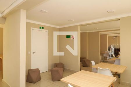 Apartamento para alugar com 33m², 2 quartos e sem vagaÁrea comum - Salão de festas