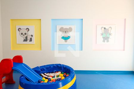 Apartamento para alugar com 33m², 2 quartos e sem vagaÁrea comum - Brinquedoteca